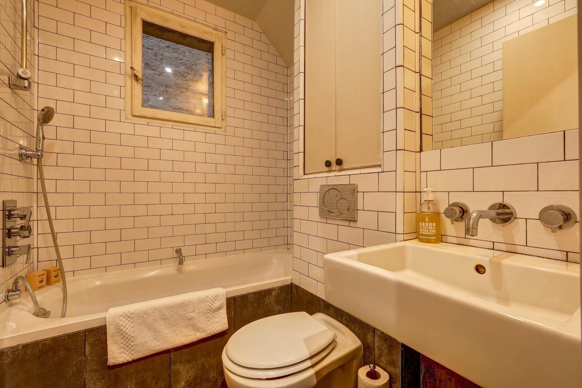Appartement Le Marais - Les Halles Colorful & Modern 3bd