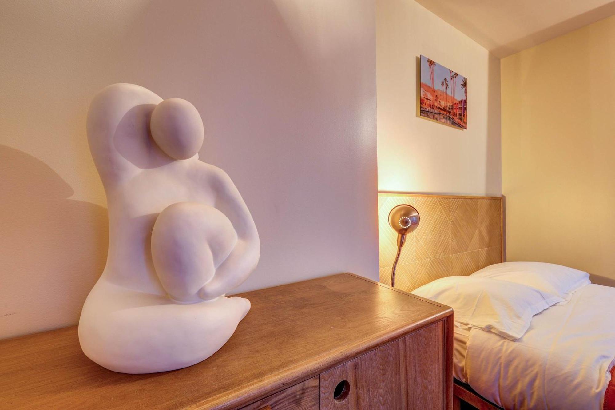 Le Marais - Les Halles Colorful & Modern 3bd * Parijs